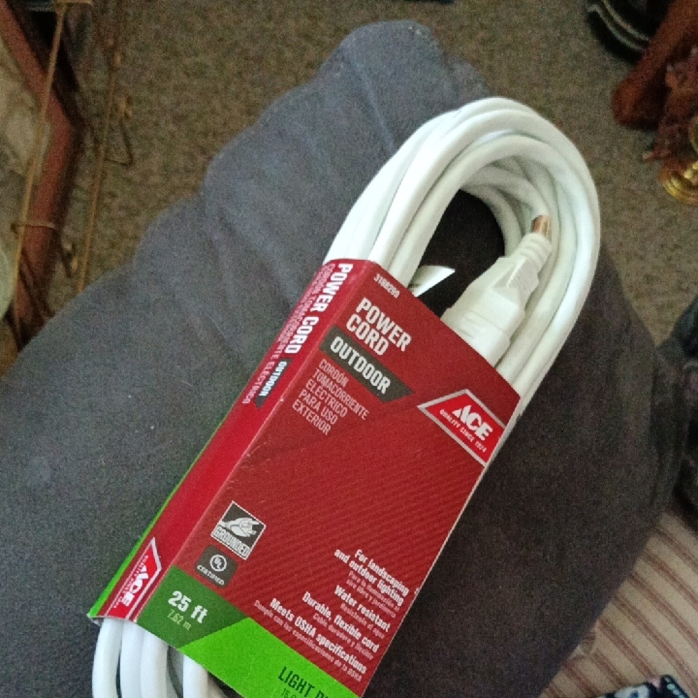 White Outdoor Power Cord